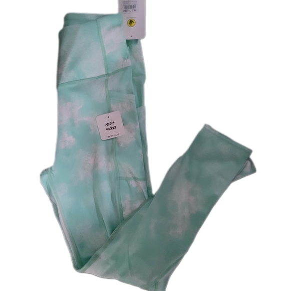 BNWT Bodyglove gym pants /leggings. Size M - Picture 2 of 3